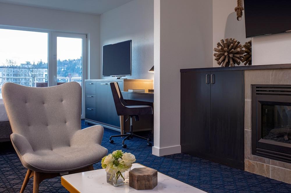River'S Edge Hotel Portland, Tapestry Collection By Hilton Exterior photo
