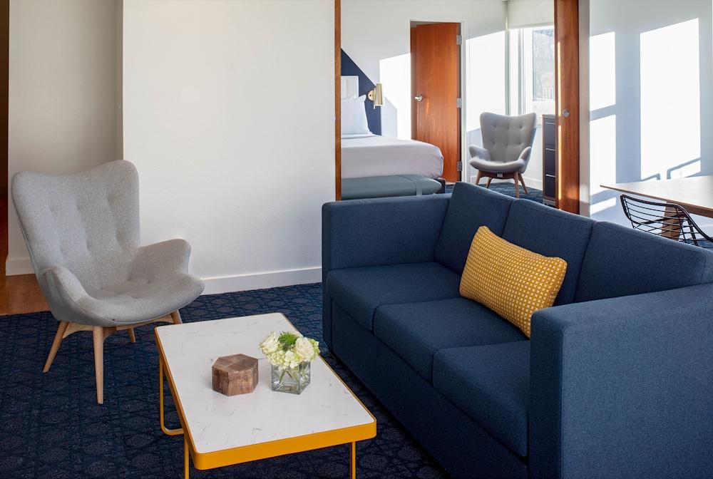 River'S Edge Hotel Portland, Tapestry Collection By Hilton Exterior photo