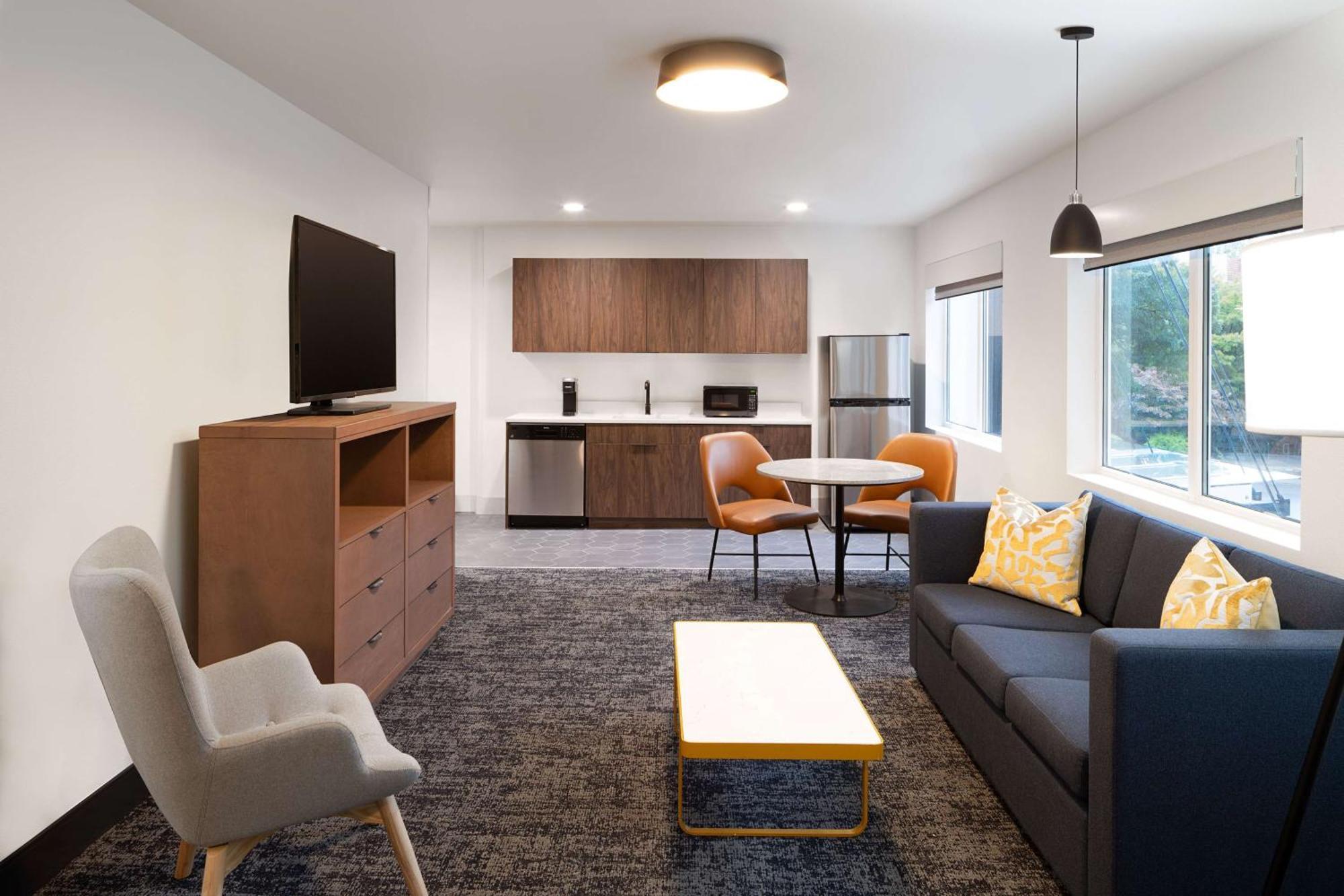 River'S Edge Hotel Portland, Tapestry Collection By Hilton Exterior photo